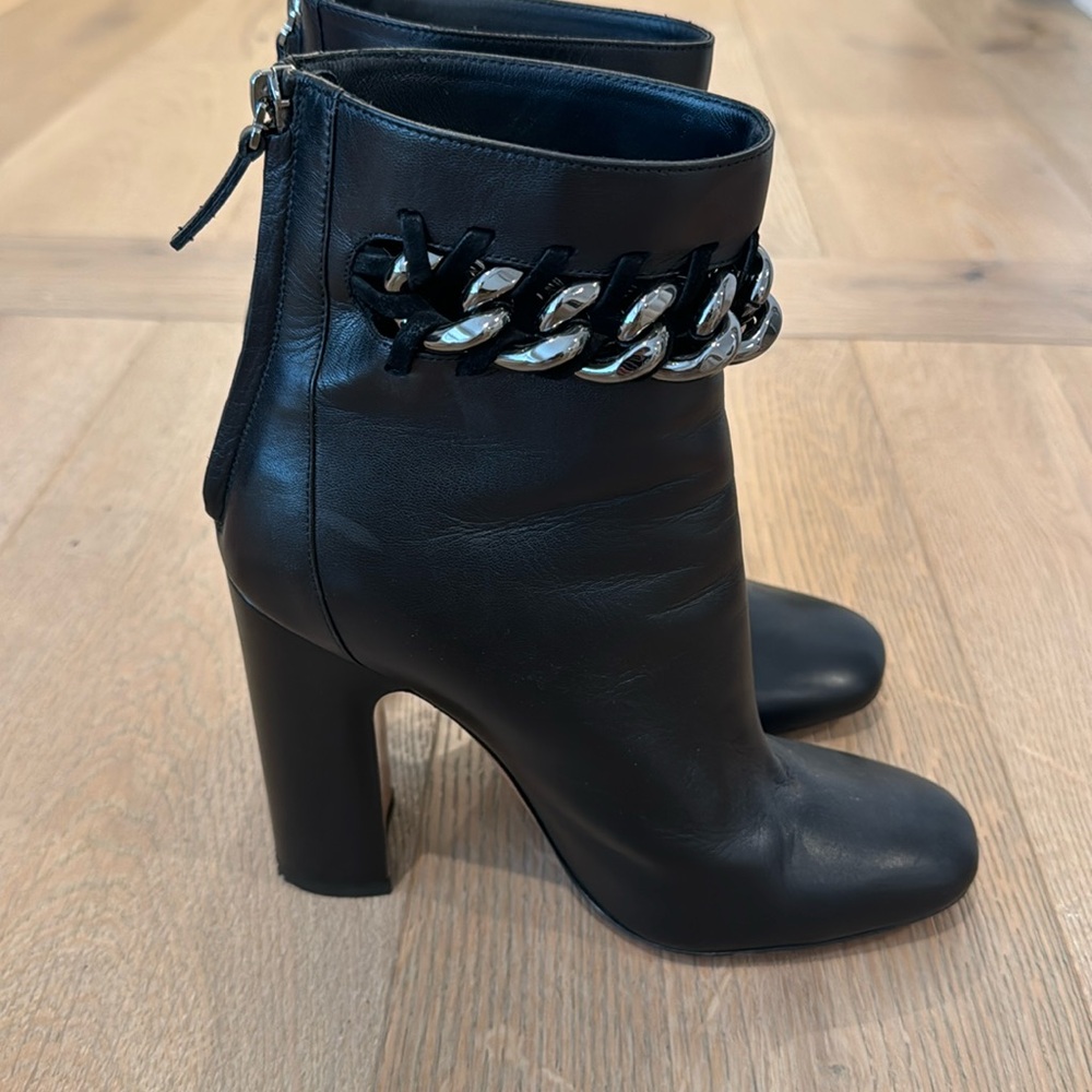 Valentino leather chain link booties 37.5